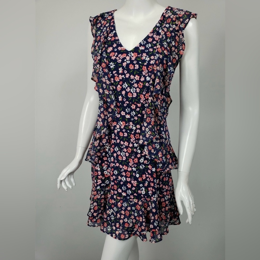 Michael Kors, Fit & Flare, Ruffles Galore Dress.
Sz S
Excellent Condition